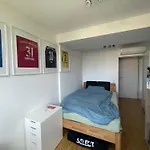 Moderne Zimmer In Koeln Lindenthal